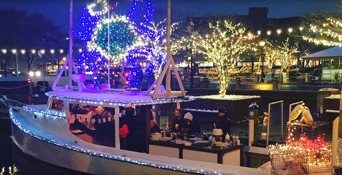 Eastport Yacht Club Lights Parade