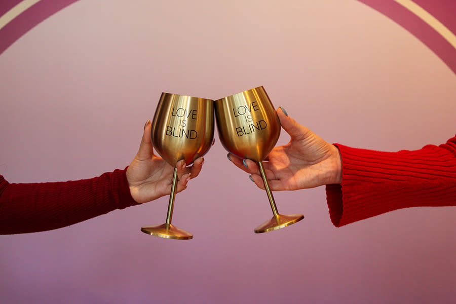 Wine Glasses - Backdrop - LiB - Love is Blind - 3x2