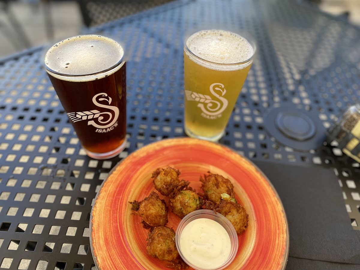 Isaac's Brewhouse Happy Hour
