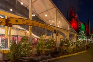 Christkindlmarket_Exterior_DiscoverLehighValley (1)