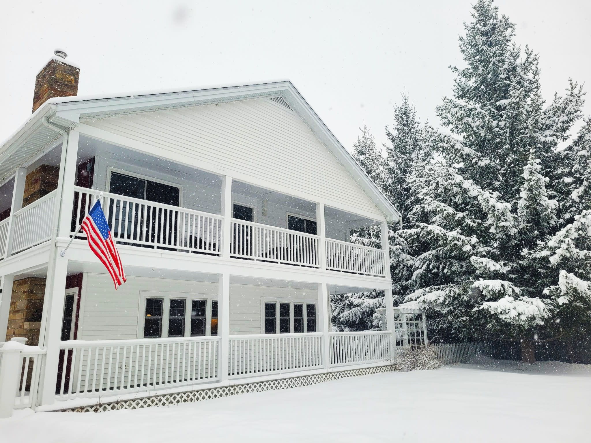 Borcher's Winter Lodging