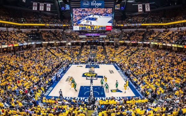 Bankers Life Fieldhouse, Gameday at Bankers Life Fieldhouse