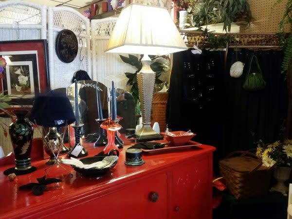 antiques in Rising Sun
