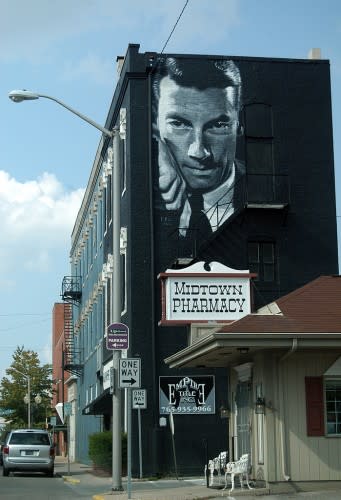Hoagy Carmichael Mural in Richmond, Indiana
