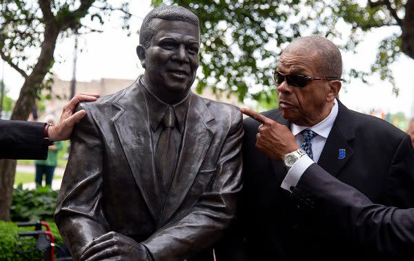 This New Statue In Muncie Honors An Indiana Civil Rights Icon