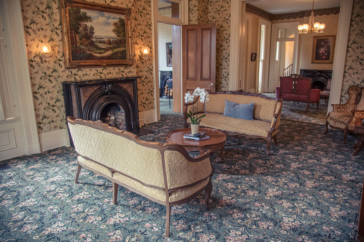 The Benjamin Schenck Mansion Bed and Breakfast