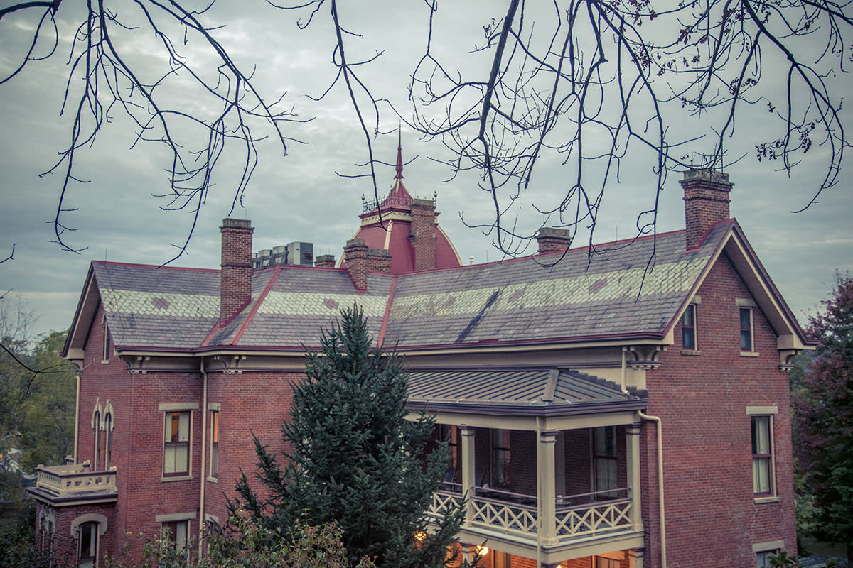 The Benjamin Schenck Mansion Bed and Breakfast