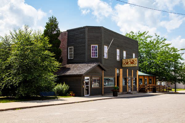 Robie's Restaurant in Attica, Indiana