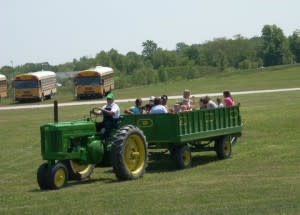 tractor wagon