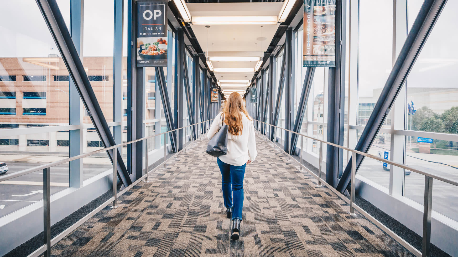 Downtown Hotel Skywalk