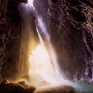 Sommerset Falls. Phot credit @geejamcollection