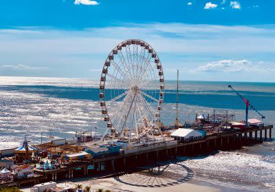 Atlantic City, New Jersey: Beach, Boardwalk and Entertainment