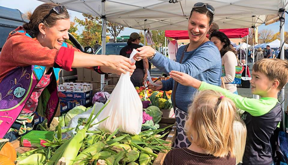 mg_farmers_market