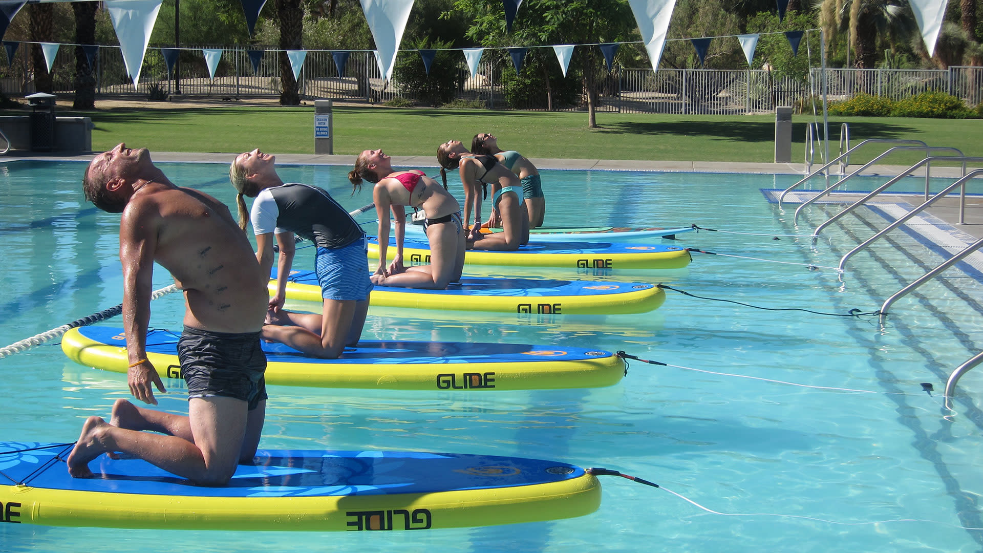 paddle board yoga in greater palm springs