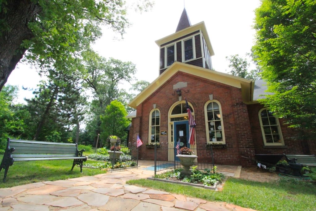 The Schoolhouse Shop