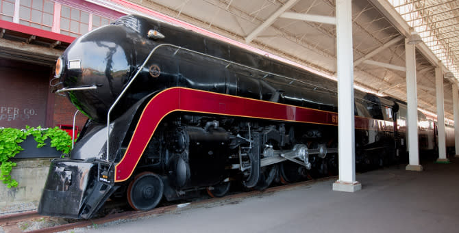 611 Steam Locomotive
