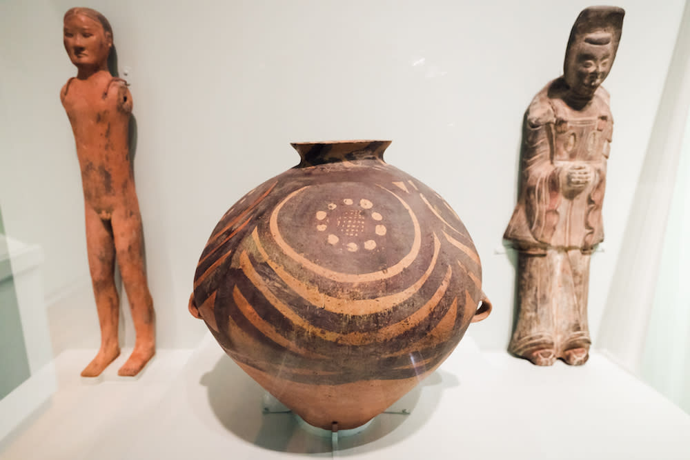 Chinese pottery