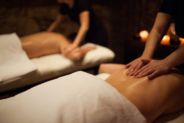Expedia Viewfinder teamed up with SantaFe.org to discover couples spa retreats in The City Different. 