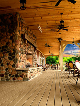 Beautiful porch - Farmhouse Restaurant Farmhouse Restaurant front porch