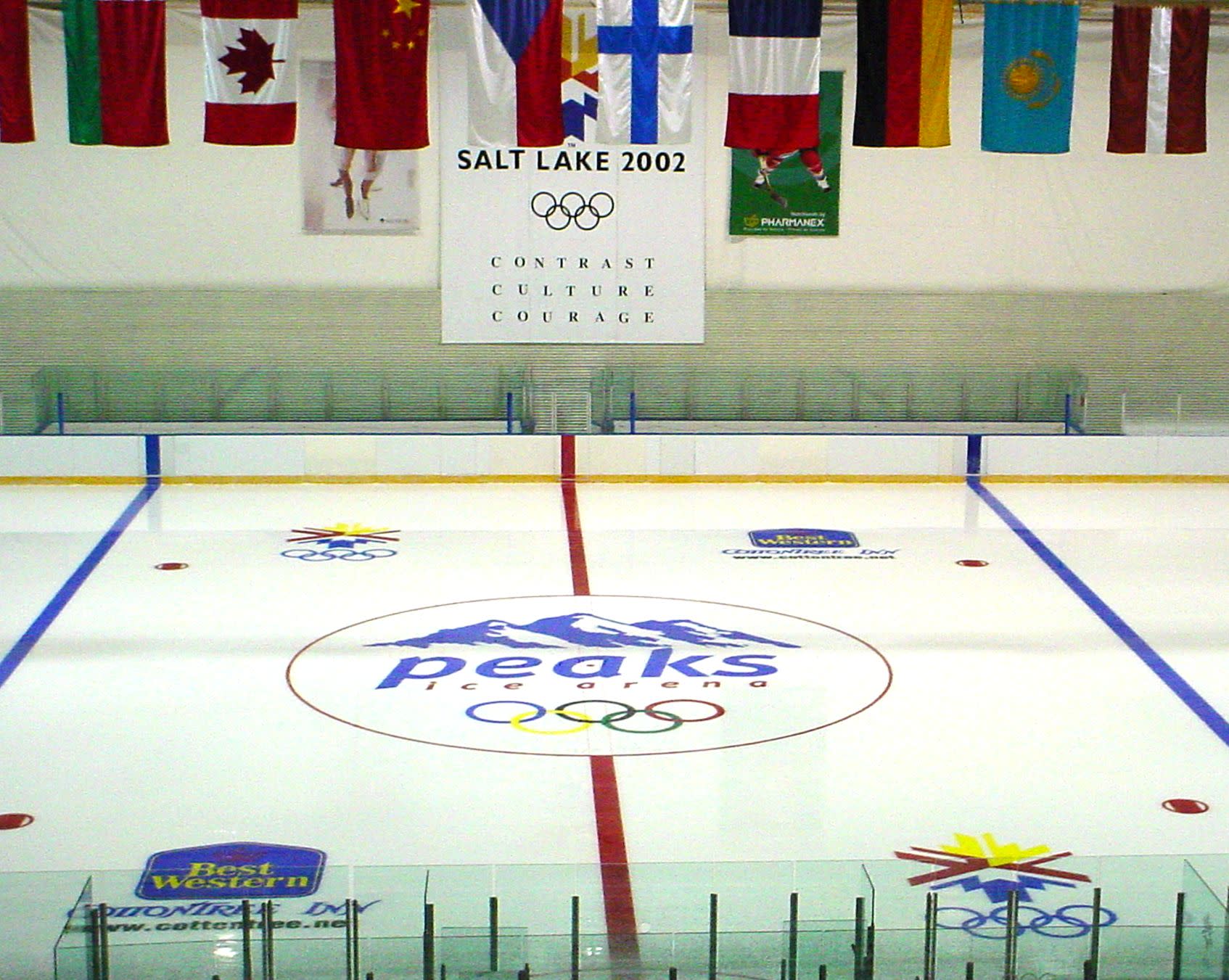 Peak's Ice Arena 