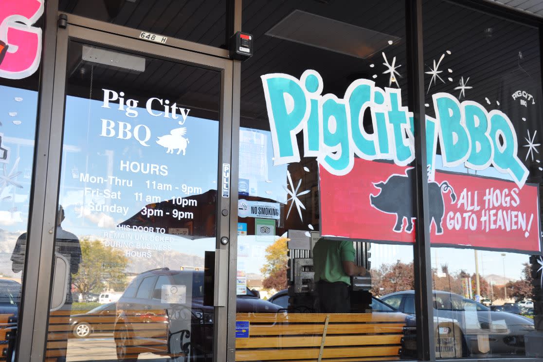 Pig City BBQ Exterior
