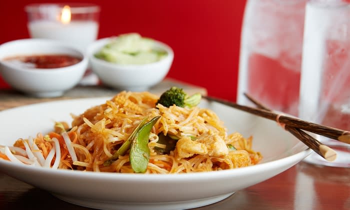 Pad thai from Thai on the Fly