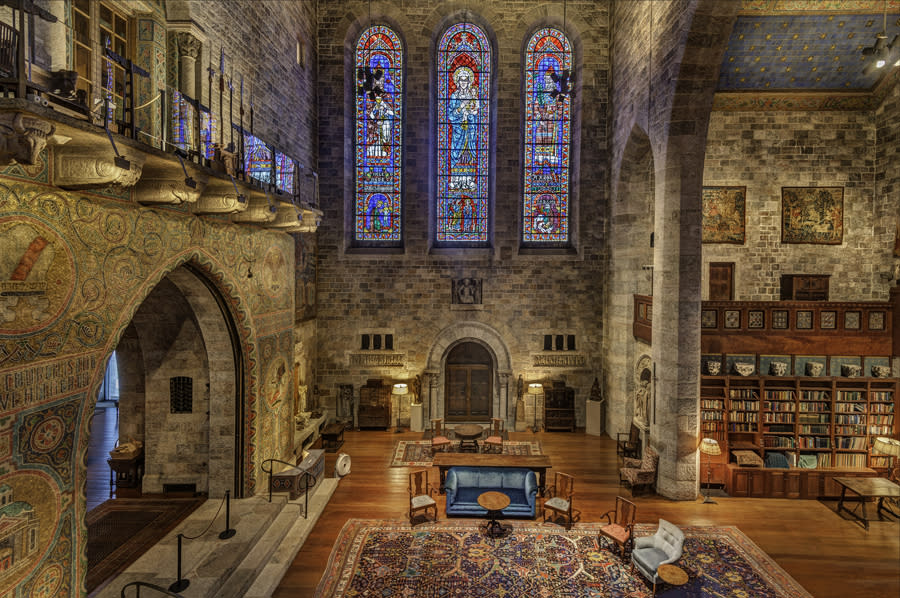 The Great Hall of Glencairn Museum provides a stunning backdrop with amazing acoustics.