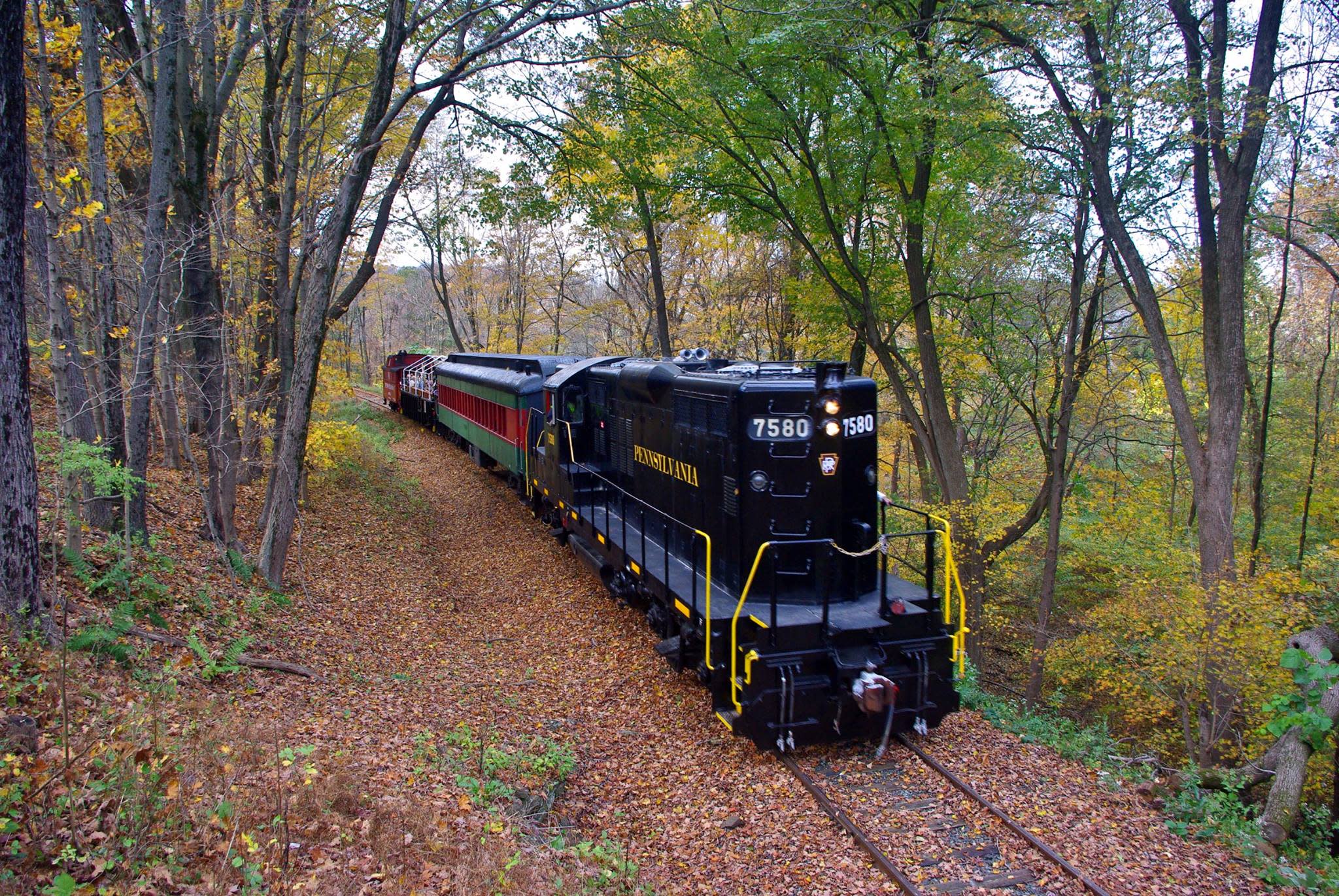 Treat Dad to a Father's Day Train Ride