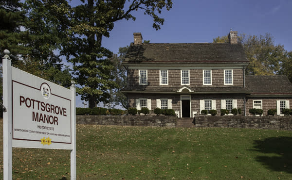 Pottsgrove Manor welcomes guests for a weekend of historic dining. Pottsgrove Manor welcomes guests for a weekend of historic dining.