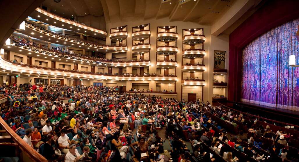 The Adrienne Arsht Center’s Ziff Ballet Opera House in Miami will be the first stop in the nation when “On Your Feet!,” the Broadway musical about Gloria and Emilio Estefan, goes on tour in the fall of 2017. 