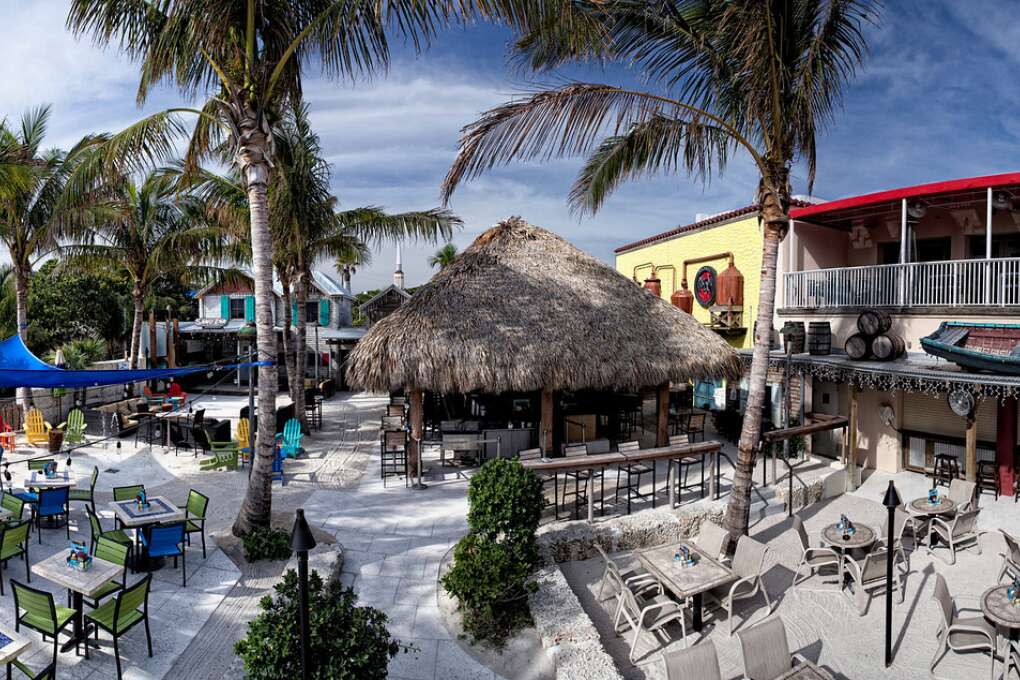 beach bars in Florida - Boston on the Beach Delray, FL