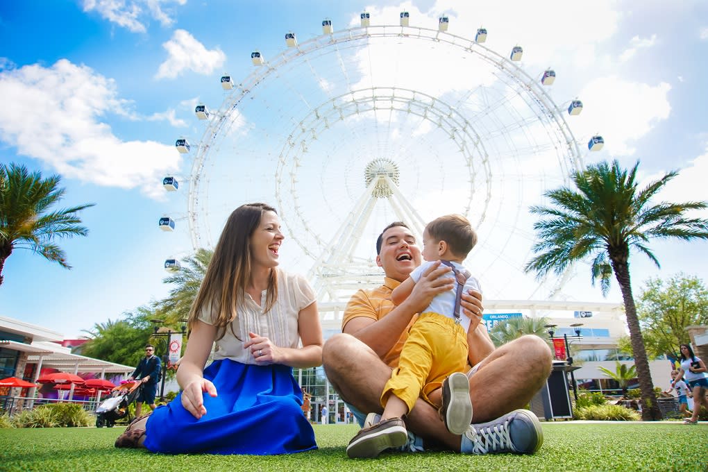 Stand beneath the ICON Orlando Observation Wheel and you’ll be looking up at the tallest wheel on America’s East Coast. 