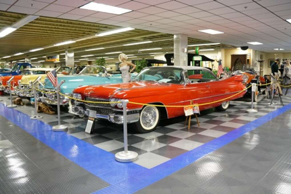 Classic cars at the Tallahassee Automobile & Collectibles Museum