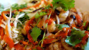 Bun with Sauteed Shrimp, sauces added