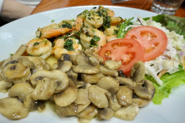 Mushroom-Sauteed-with-Shrimp
