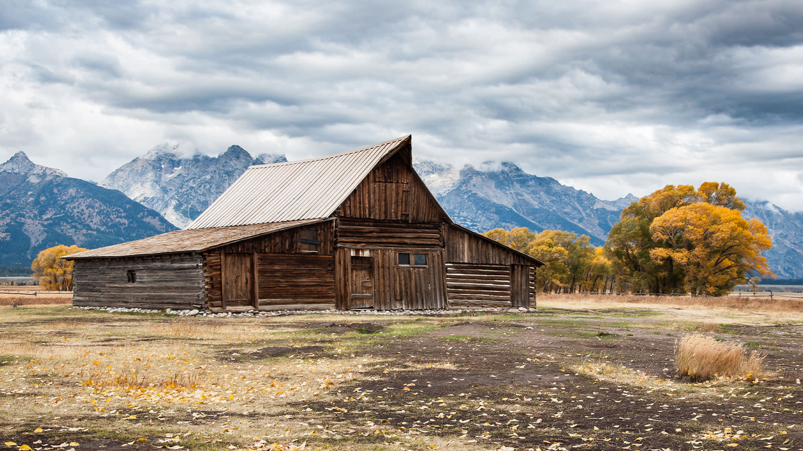 barn in front of Grand Teton National Park