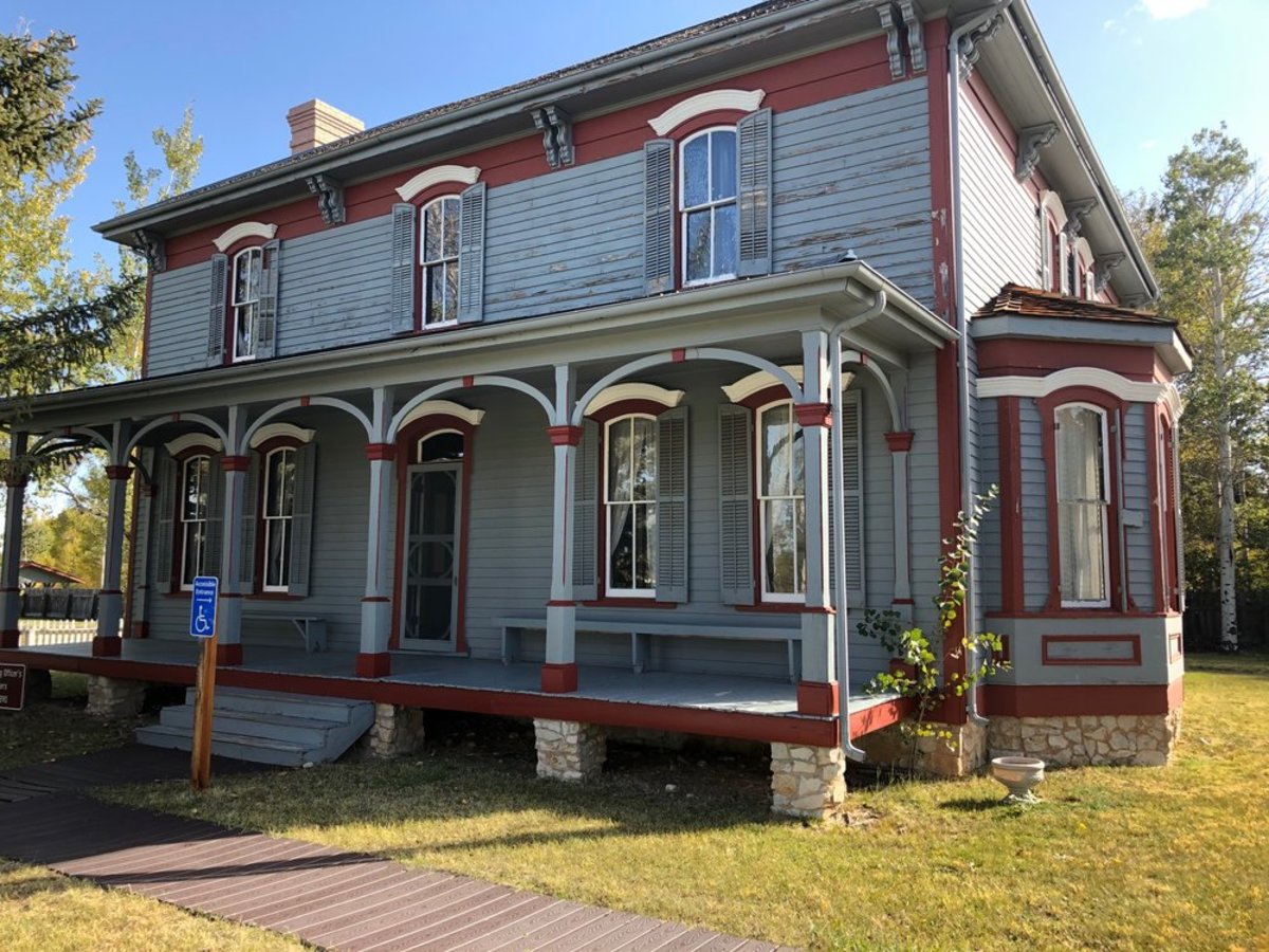 An outside view of the historic Fort Bridger building.