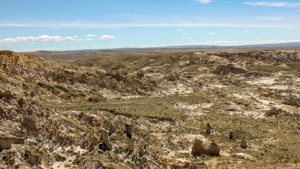 Rock formations at Hell's Half Acre, 40 miles west of Casper, Wyoming.