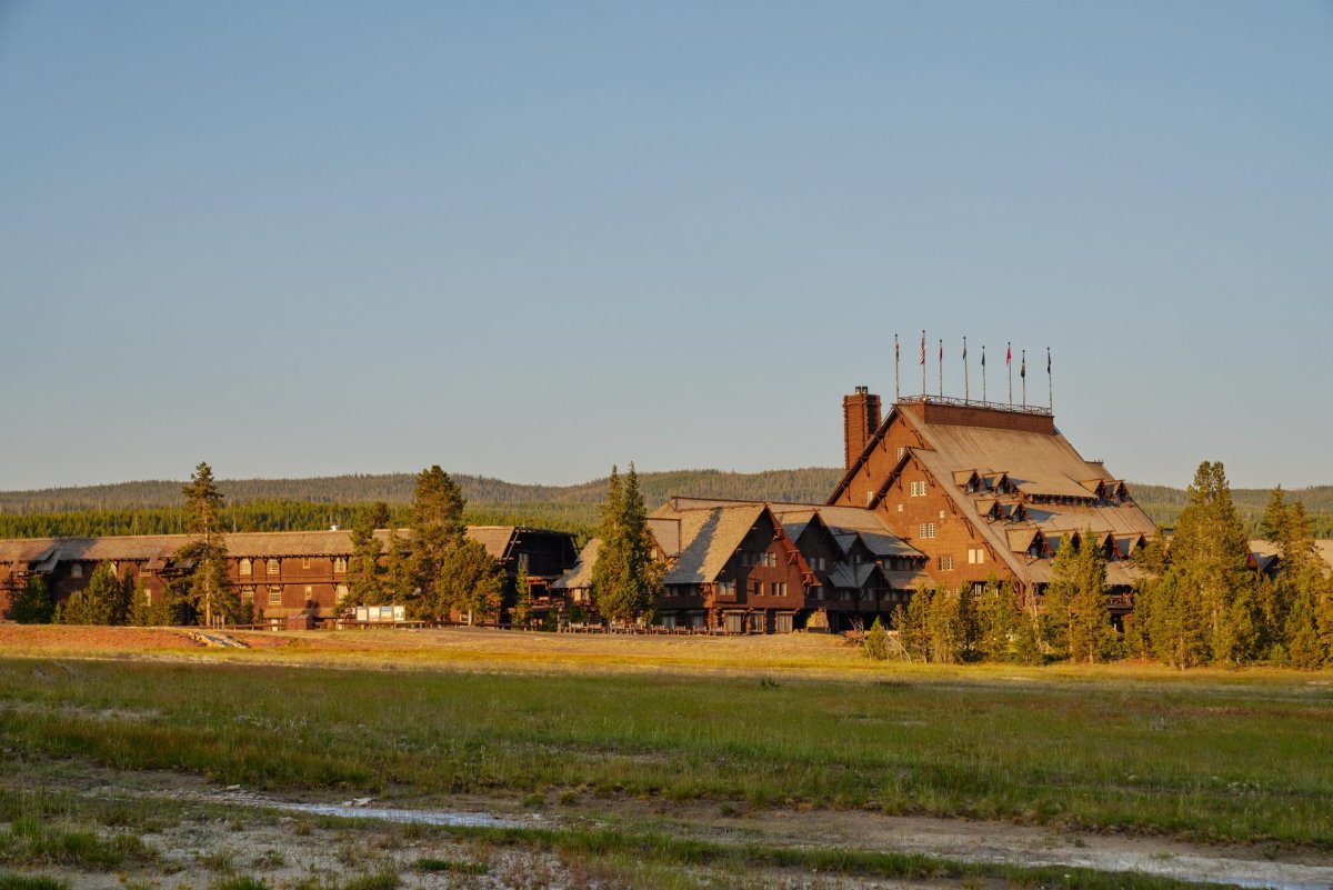 Old Faithful Inn