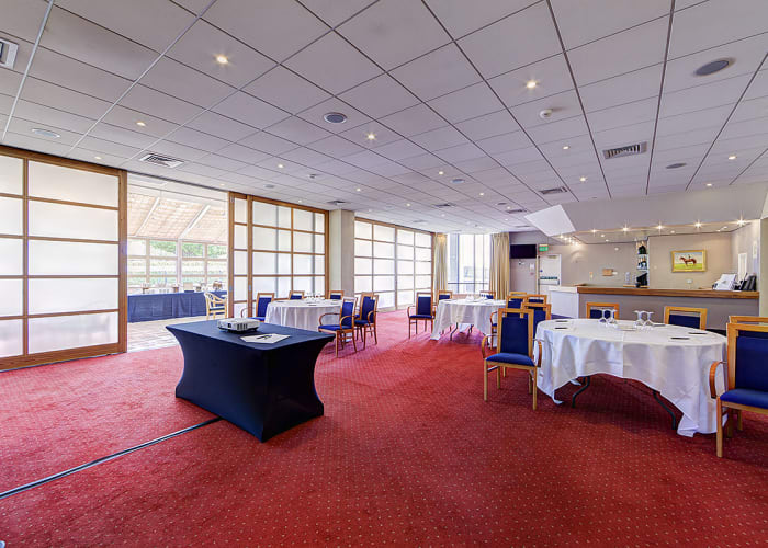The Bistro is an excellent facility for a variety of different events. It can accommodate up to 70 people theatre-style and provides self-contained facilities with its own kitchen, bar and toilet facilities.