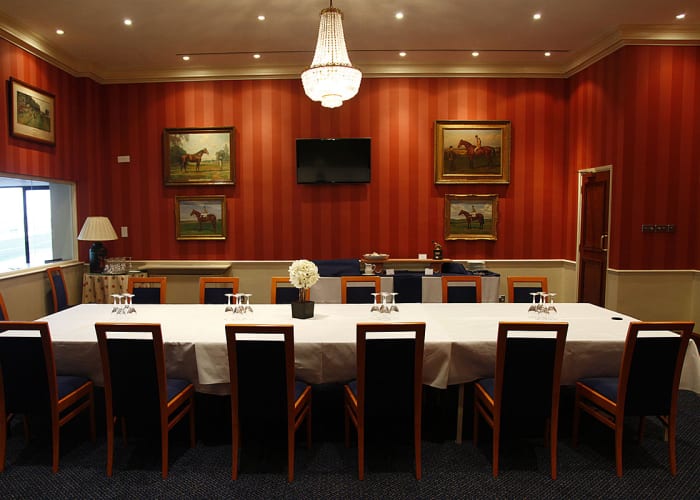 A spectacular facility with exceptional racecourse views, it is a perfect environment for a small board meeting or private dining.