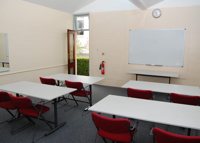 The Video Room is suitable as a breakout space, or for small meetings. The room has plenty of natural daylight and wall mounted TVs and can seat up to 28 delegates. Identical to it's neighbour; the Music Room.