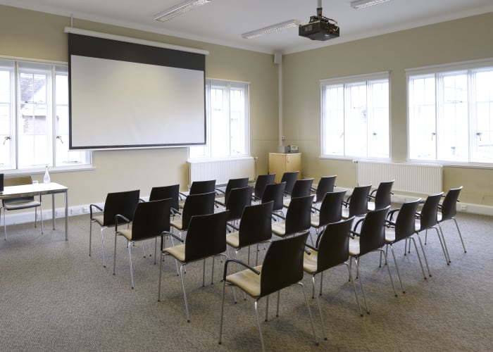 A superb addition to the meeting room portfolio at The Pitt Building, the Bentley Room has recently been refurbished to the highest modern standards. The room is of generous proportions and offers high performance, built-in widescreen projection facilities and audio equipment, WiFi, magnetic walls for displays and climate control.