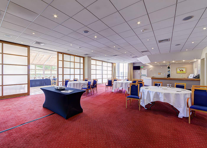 The Bistro is an excellent facility for a variety of different events. It can accommodate up to 70 people theatre-style and provides self-contained facilities with its own kitchen, bar and toilet facilities.