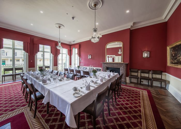 The West Lodge and Maitland Rooms have benefited from substantial improvement to the dÃ©cor, lighting, and furniture providing a beautiful environment for lunches, private dinners and networking events. With minimum numbers of 15 guests and a maximum capacity of 36.