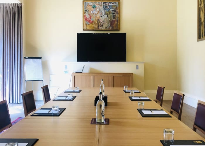 Boardroom style layout, seating up to a maximum of 50 delegates. Including; AV Equipment, LCD projector and screen along with a flip chart.