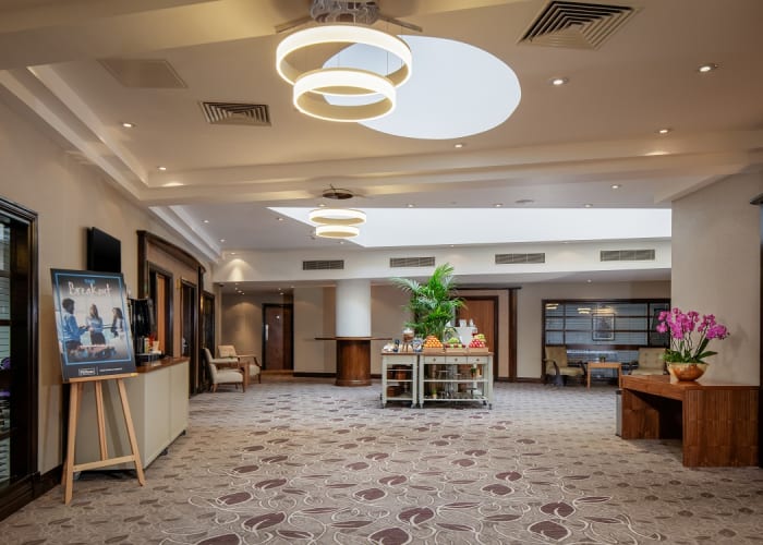 At the Hilton Cambridge City Centre the dedicated conference centre is connected by a light and airy double heighted atrium foyer. The Atrium foyer creates the perfect space for drinks receptions, registration, refreshment breaks and networking.