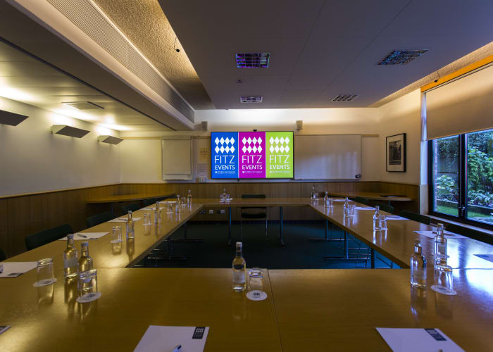 A bright, airy room located on the ground floor of Wilson Court. Able to seat up to 36 delegates, it offers an ideal space for board meetings or breakout sessions.