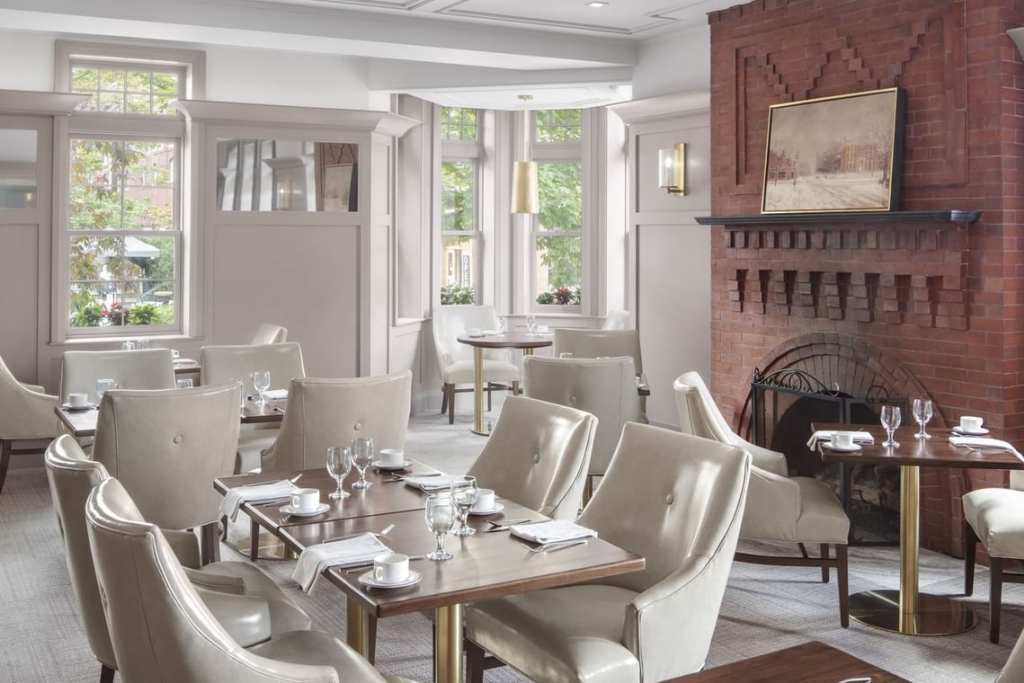 Restaurant. Photo Credit: Portland Regency Hotel & Spa