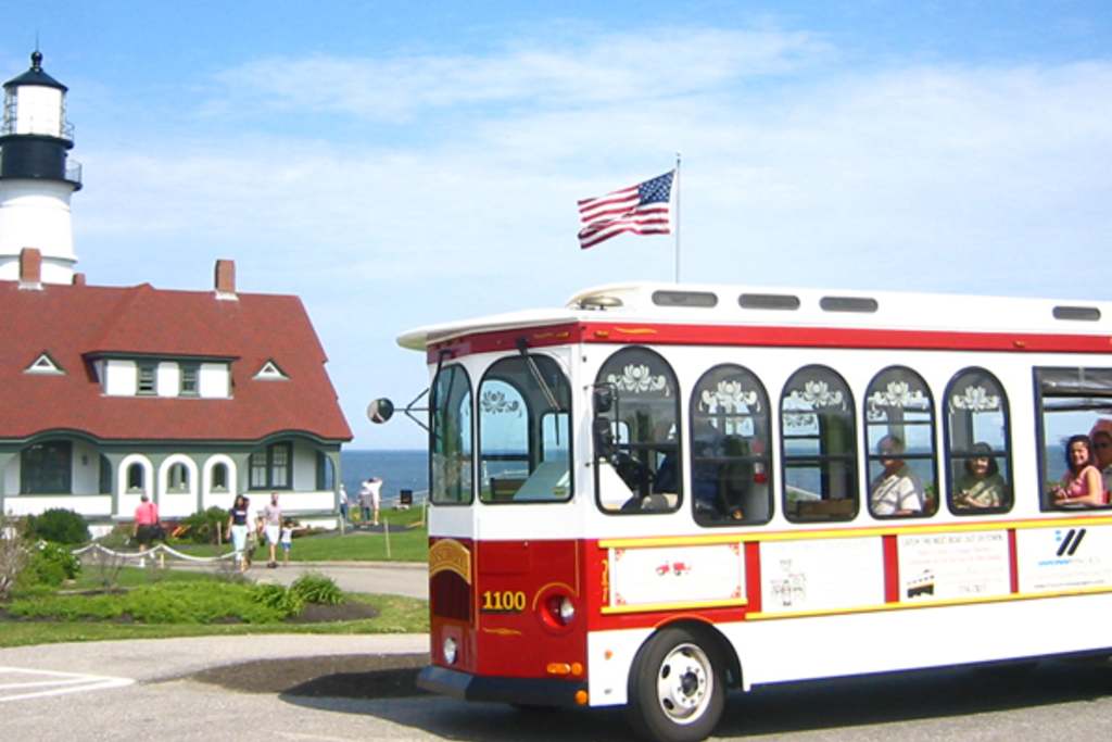 Trolley at PHL. Photo Credit: Portland Discovery Land & Sea Tours